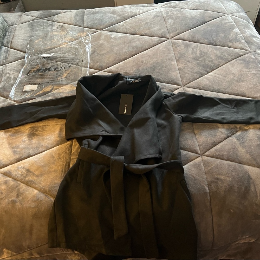 Fashion nova Manhattan coat